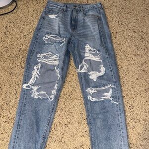 American Eagle High Rise Mom Jeans